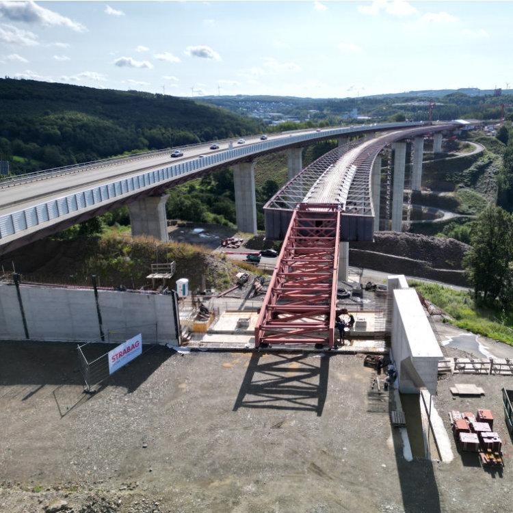 Rinsdorf Talbrücke Anschluß der Fahrbahn Fahrtrichtung Frankfurt